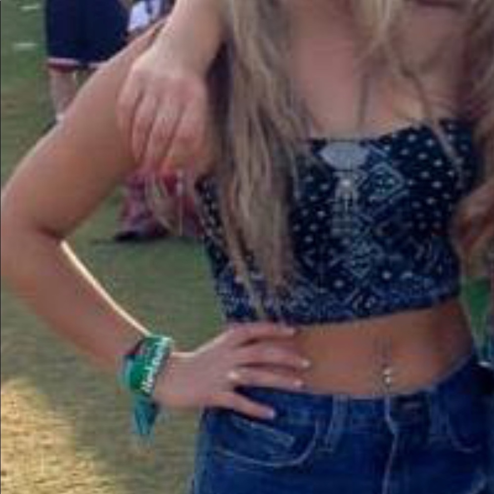 FREE PEOPLE CROP TOP